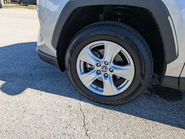 Used 2021 Toyota RAV4 XLE image 24