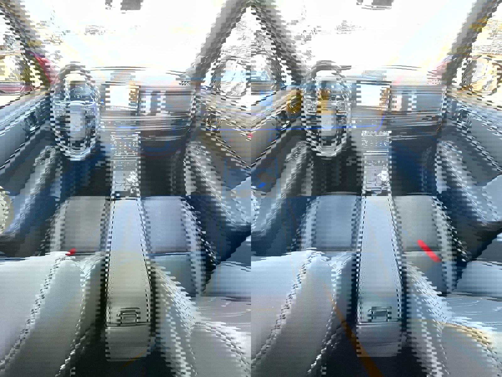 Used 2025 Hyundai Santa Fe Calligraphy image 21