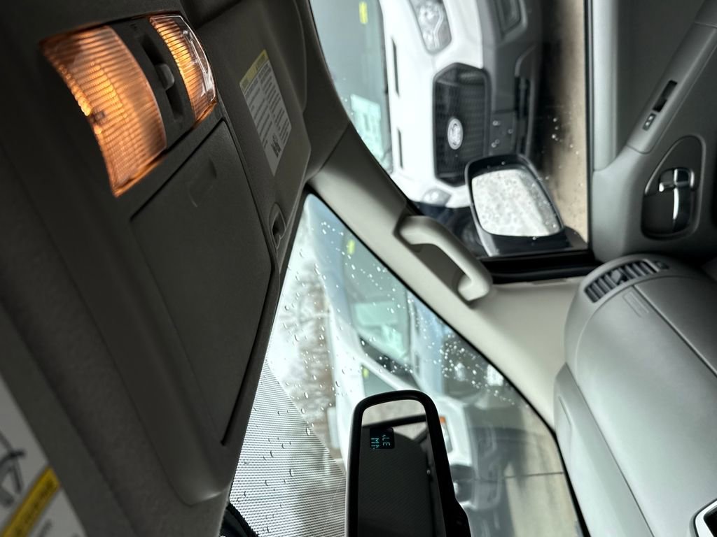 Used 2017 Nissan Frontier SV w/ SV Value Truck Package image 21