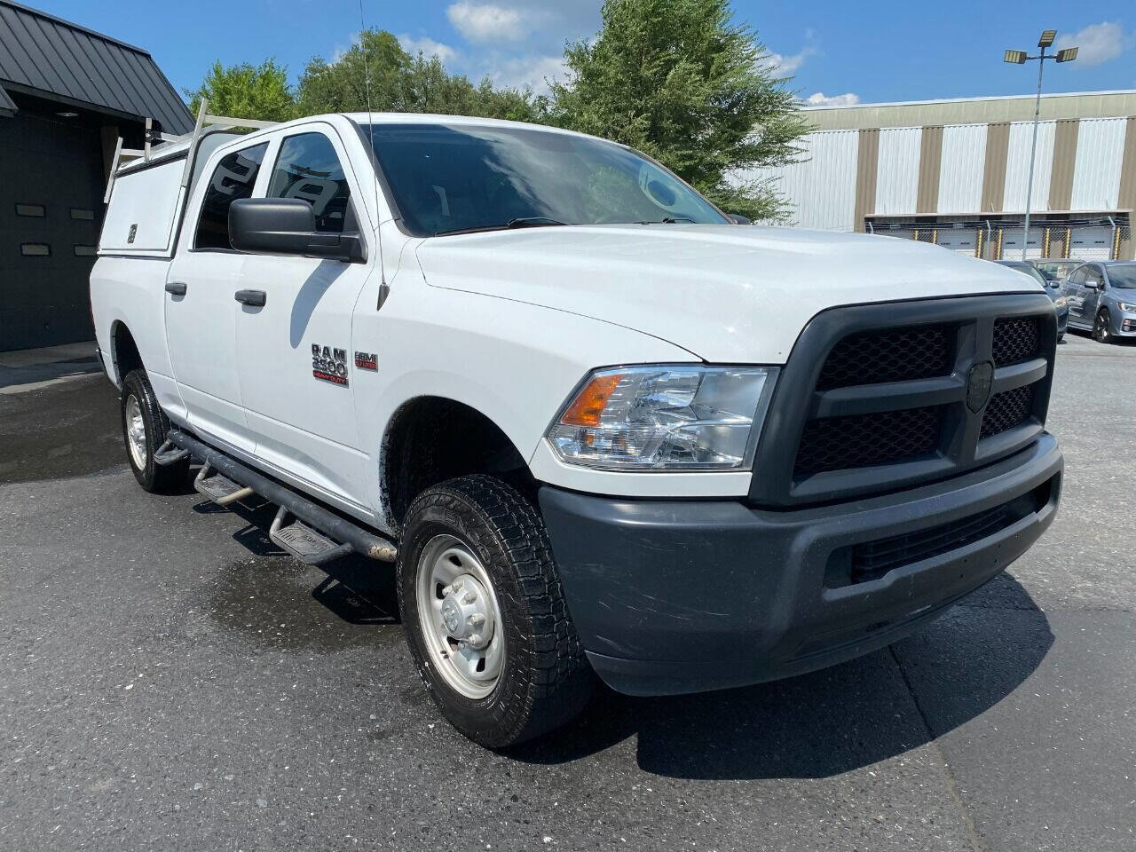 Used 2018 RAM 2500 Tradesman image 3