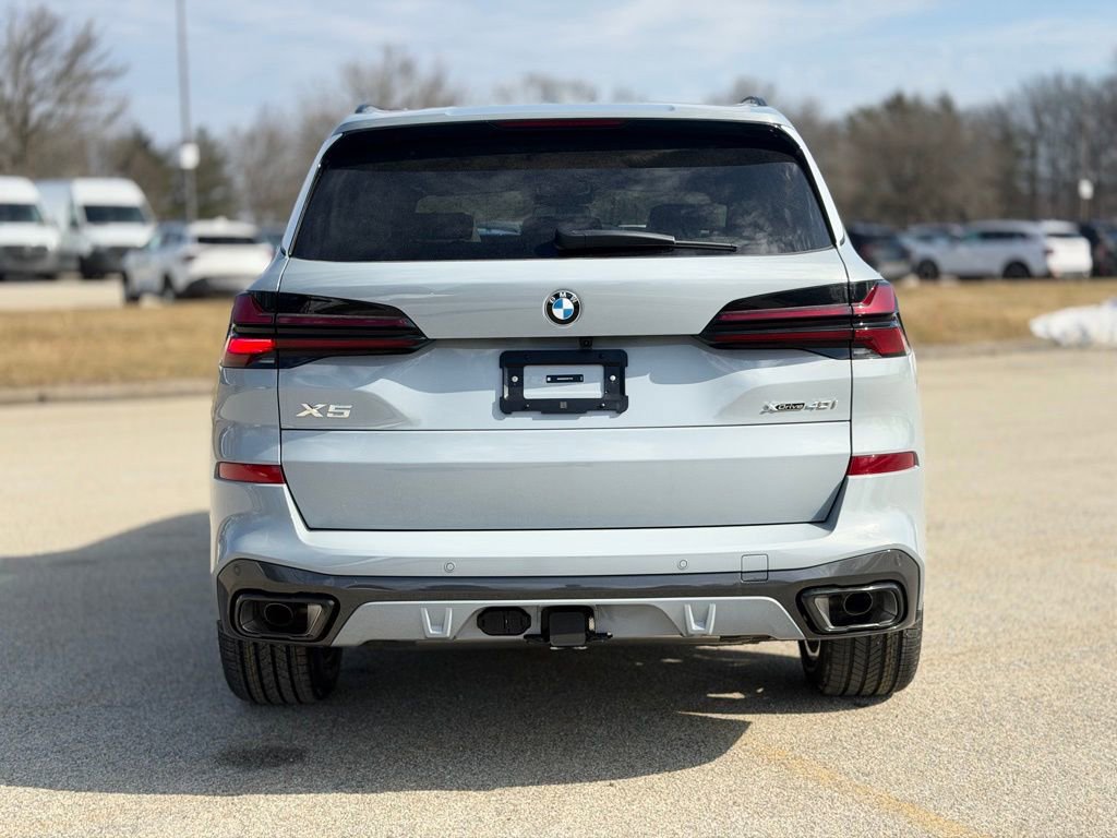 New 2026 BMW X5 xDrive40i w/ M Sport Package image 5