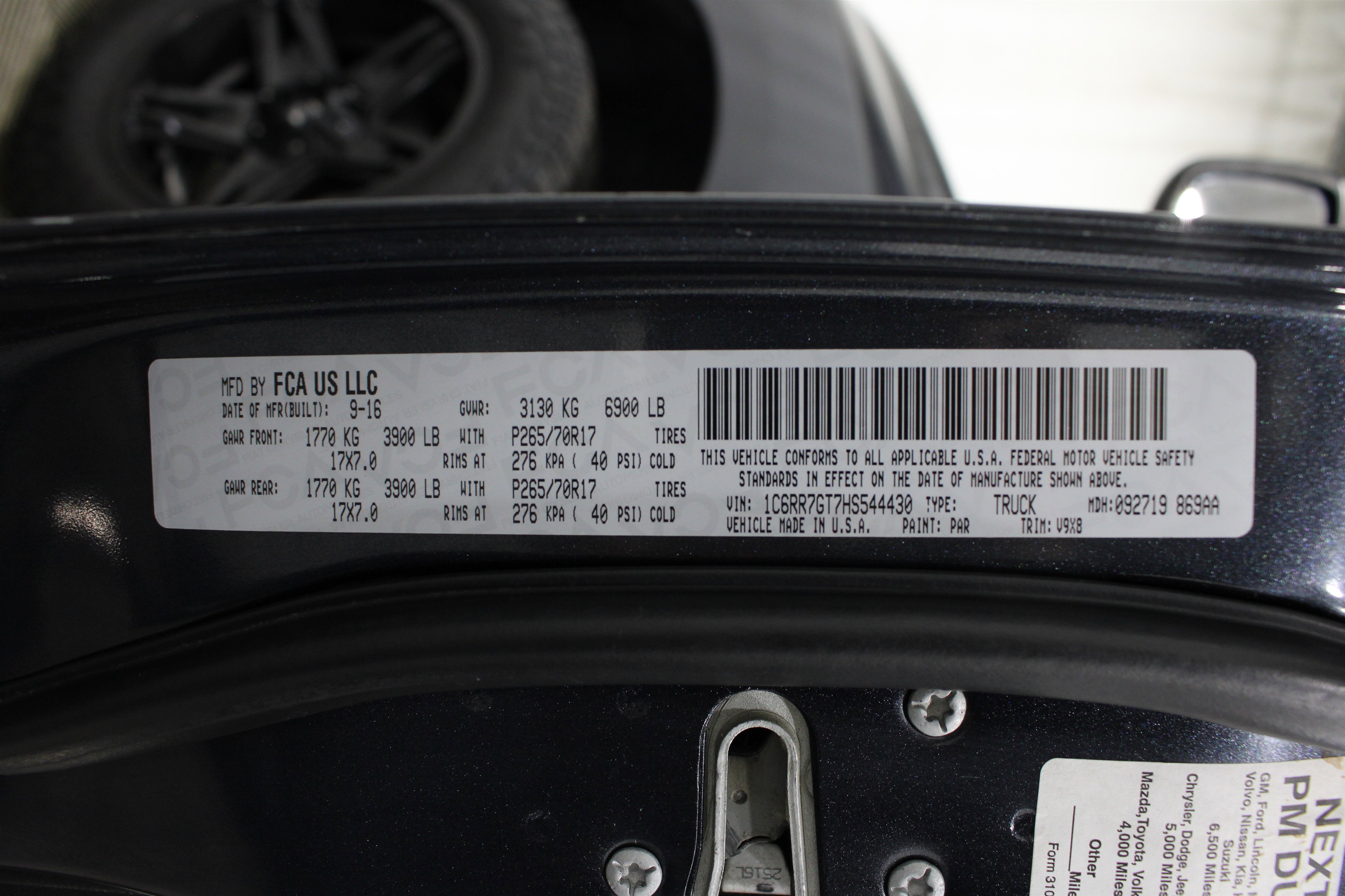 Used 2017 RAM 1500 Classic SLT image 34