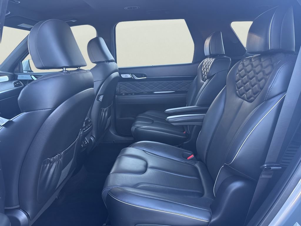 Used 2020 Hyundai Palisade Limited image 18