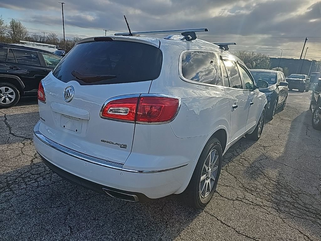 Used 2017 Buick Enclave Leather image 12