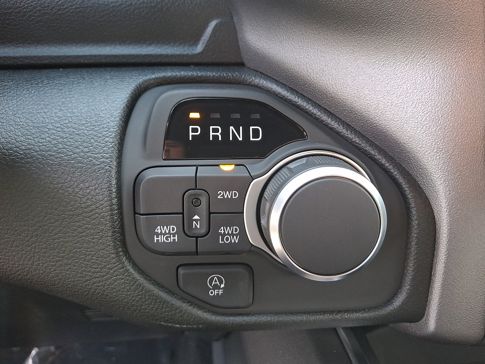 New 2026 RAM 1500 Express AWD/4WD image 11