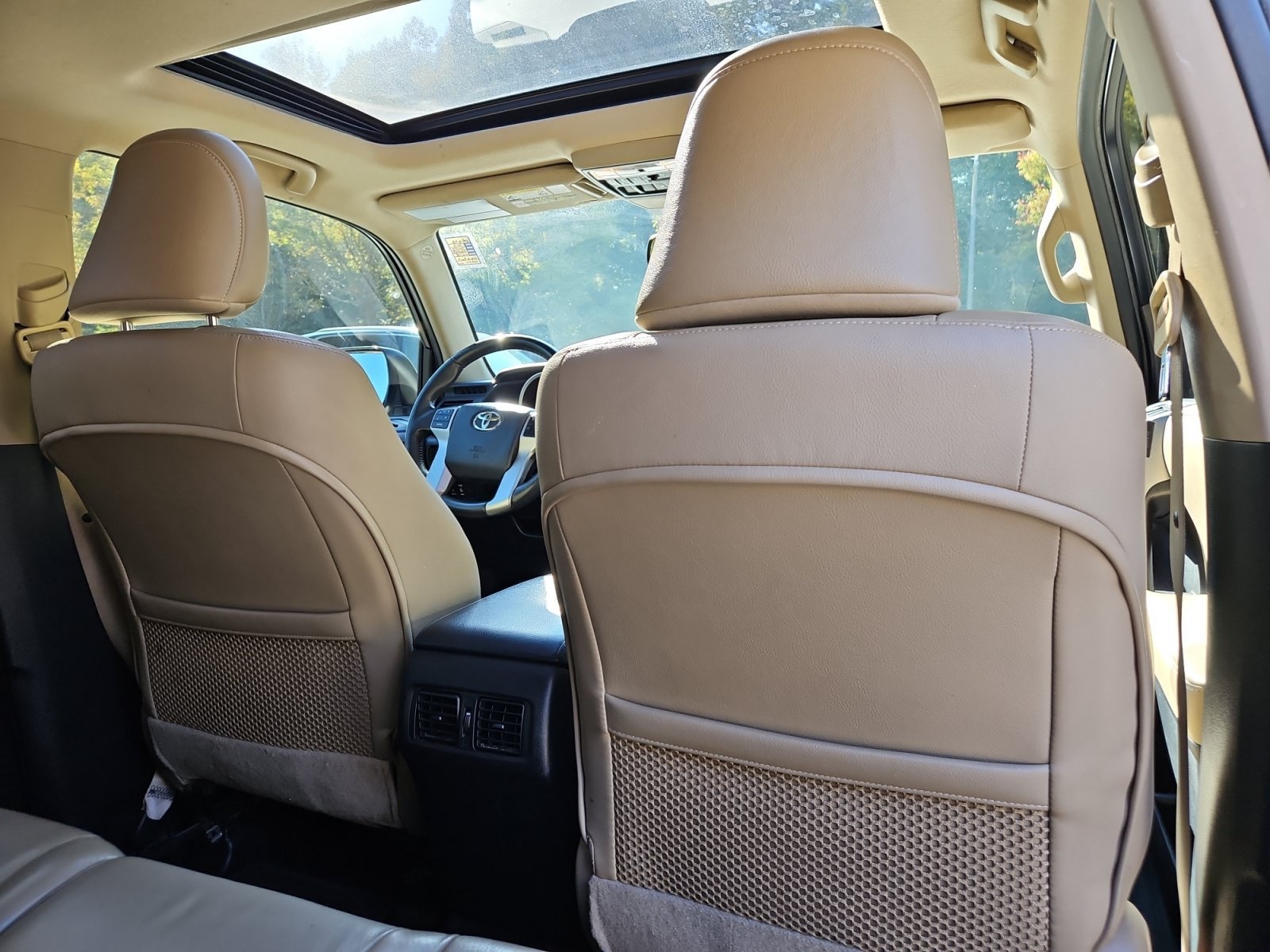 Used 2013 Toyota 4Runner Limited AWD/4WD image 18