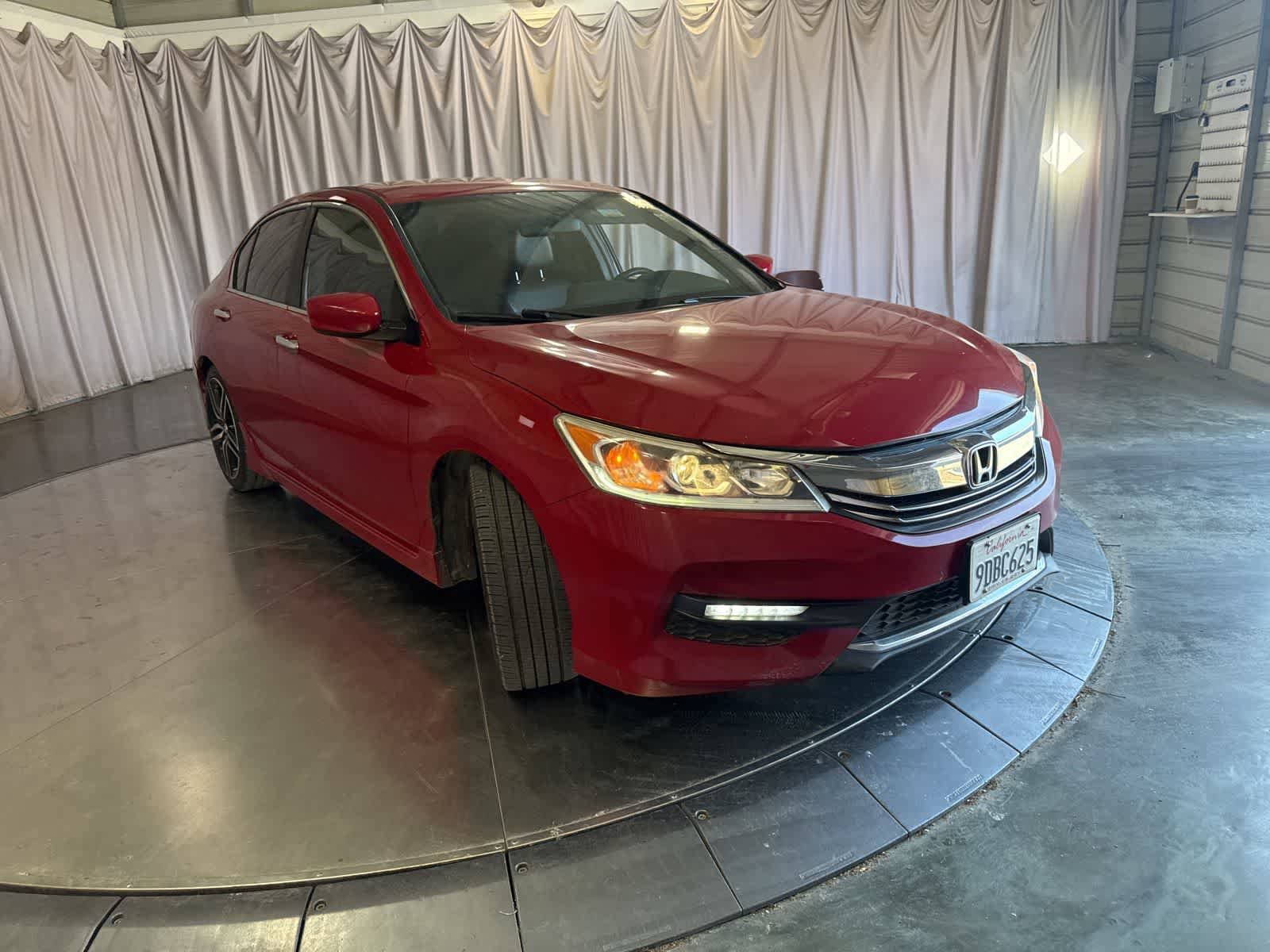 Used 2017 Honda Accord Sport Special Edition image 3