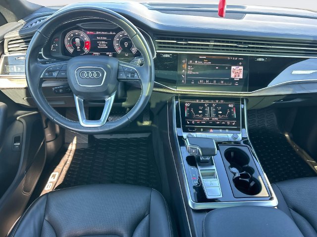 Used 2021 Audi Q8 Prestige AWD/4WD image 14