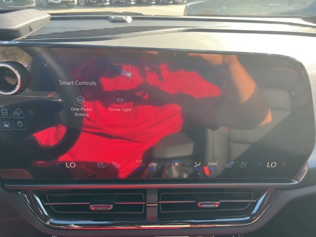 New 2025 Chevrolet Equinox EV RS w/ Active Safety Package 3 image 39