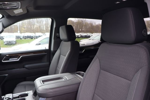 Used 2022 GMC Sierra 1500 Elevation AWD/4WD image 9