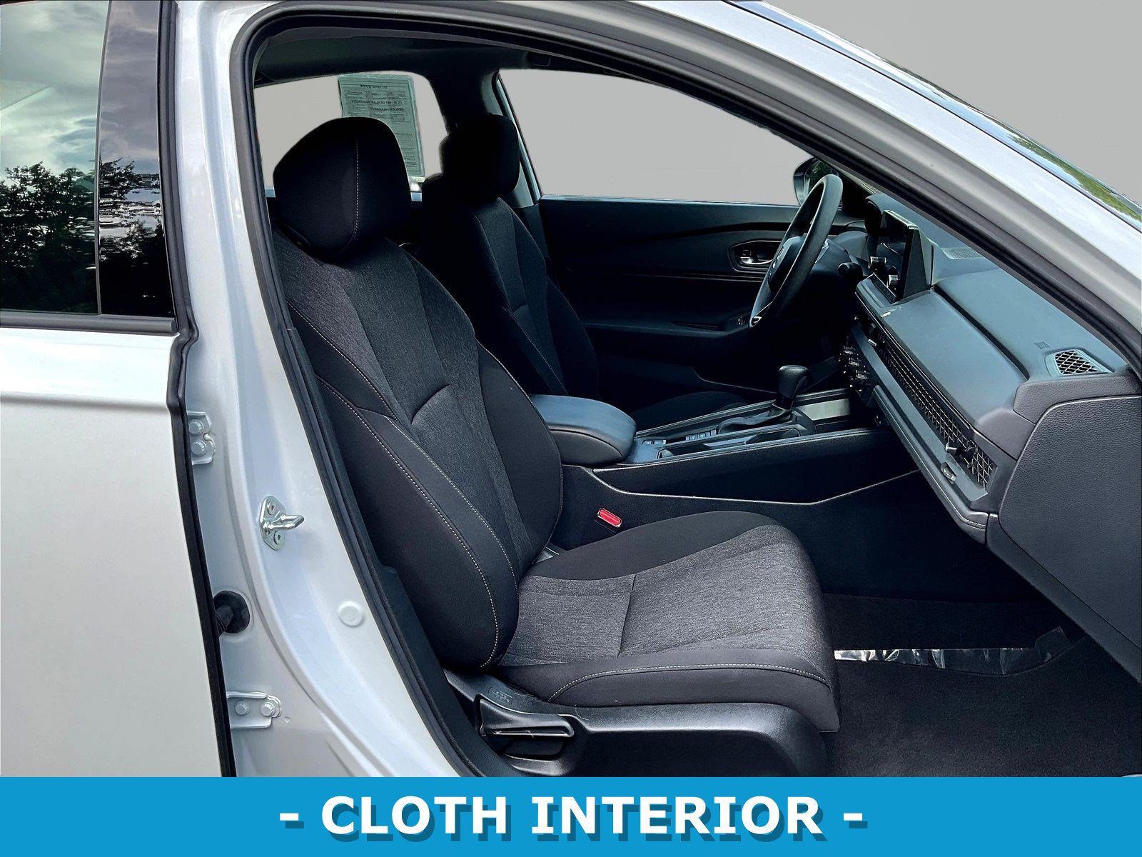 Certified 2024 Honda Accord EX image 28