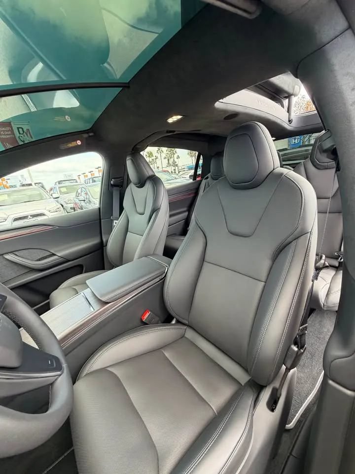 Used 2026 Tesla Model X AWD/4WD image 10