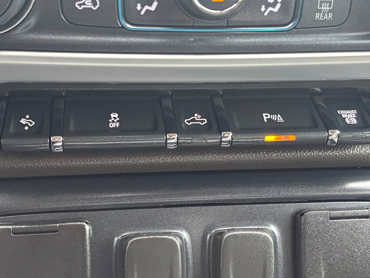 Used 2019 GMC Sierra 2500 SLT w/ Duramax Plus Package AWD/4WD image 33