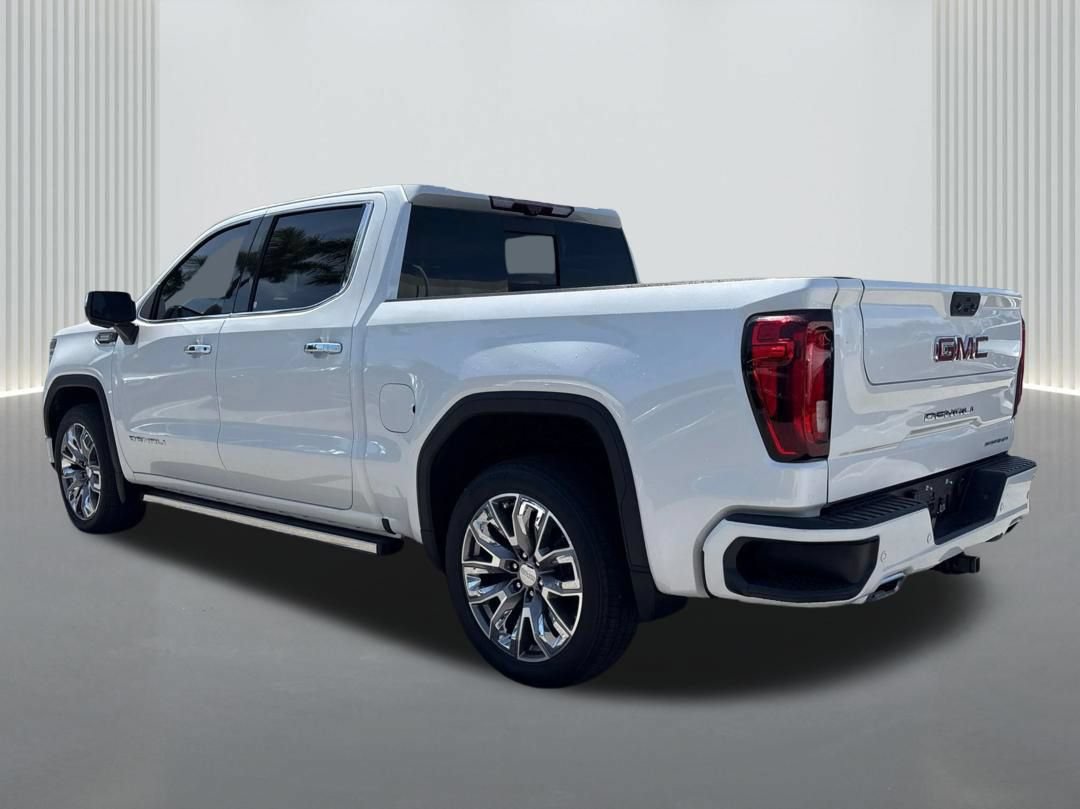 Used 2023 GMC Sierra 1500 Denali w/ Denali Reserve Package AWD/4WD image 7