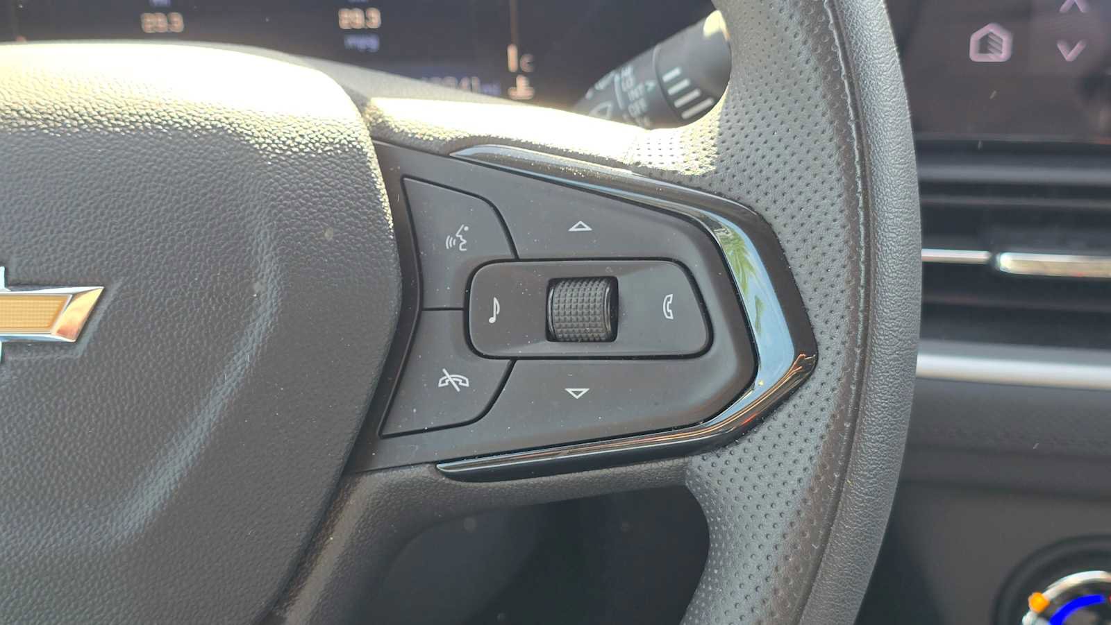 Used 2026 Chevrolet TrailBlazer LS w/ LS Convenience Package AWD/4WD image 28