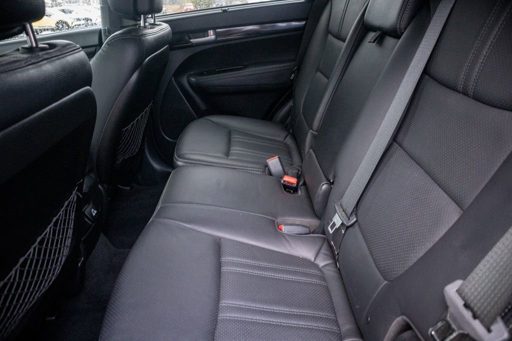 Used 2015 Kia Sorento EX image 25