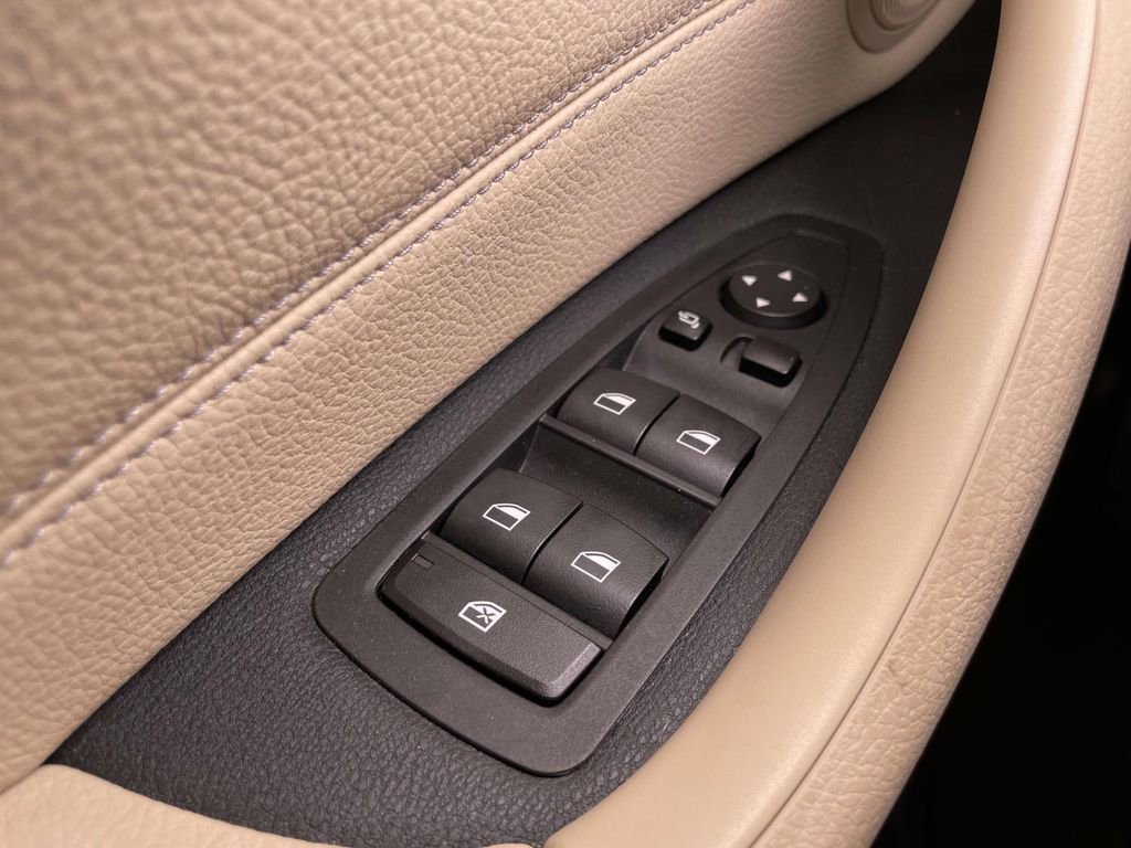 Used 2018 BMW X1 xDrive28i w/ Convenience Package image 36