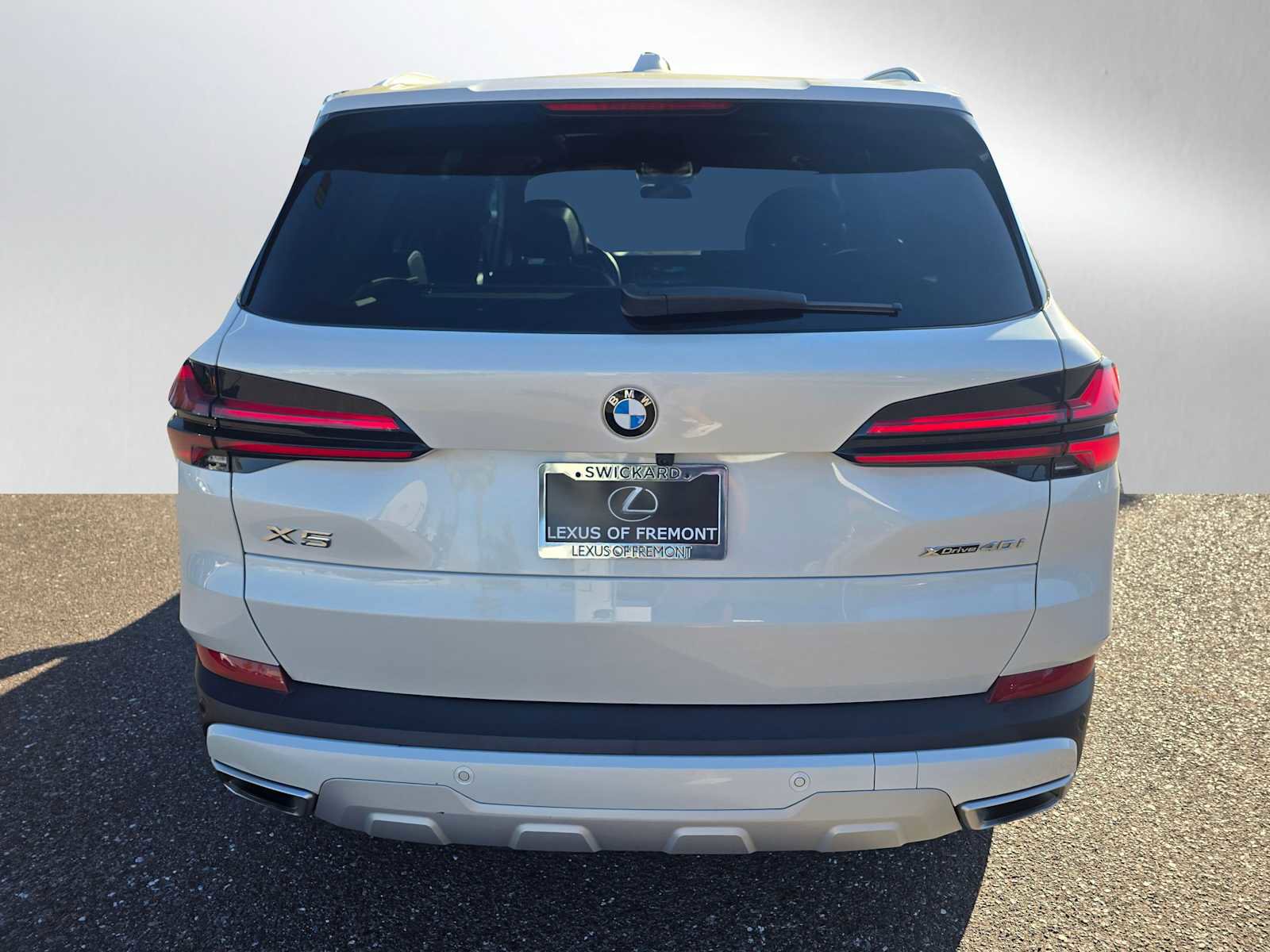 Used 2024 BMW X5 xDrive40i image 4