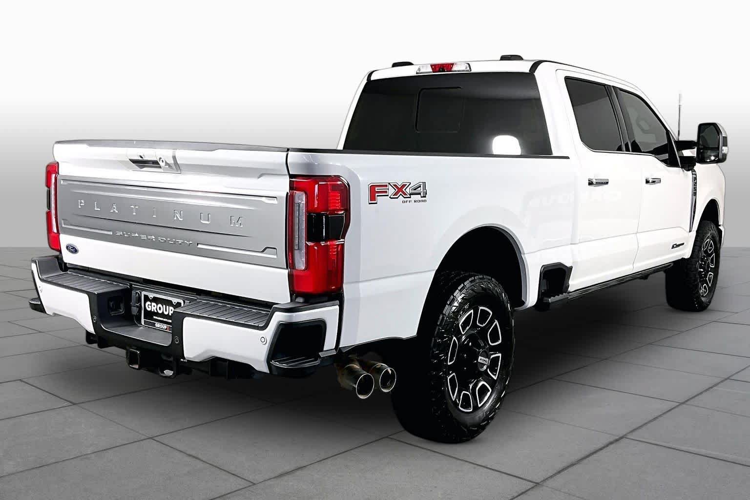 Used 2024 Ford F250 Platinum AWD/4WD image 12