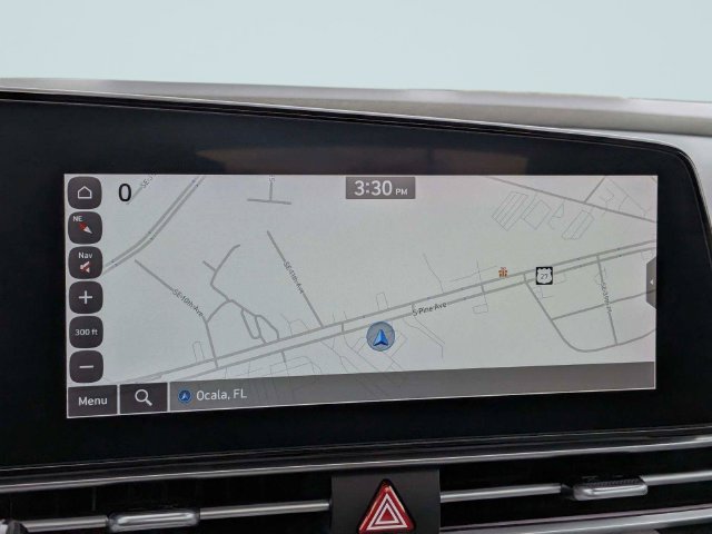 Used 2025 Hyundai Elantra Limited FWD image 22
