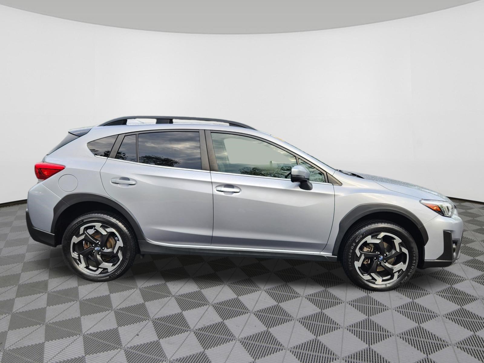 Used 2022 Subaru Crosstrek 2.5i Limited w/ Moonroof Package 1 AWD/4WD image 6