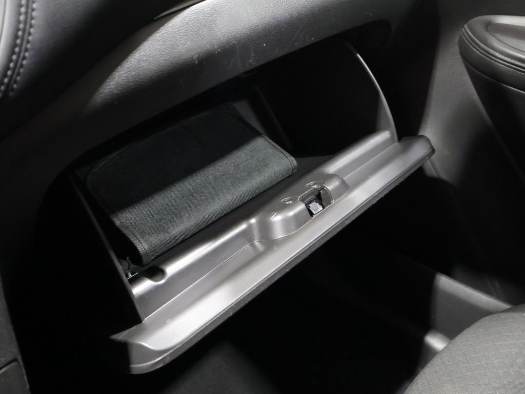 Used 2019 Buick Encore Preferred image 32