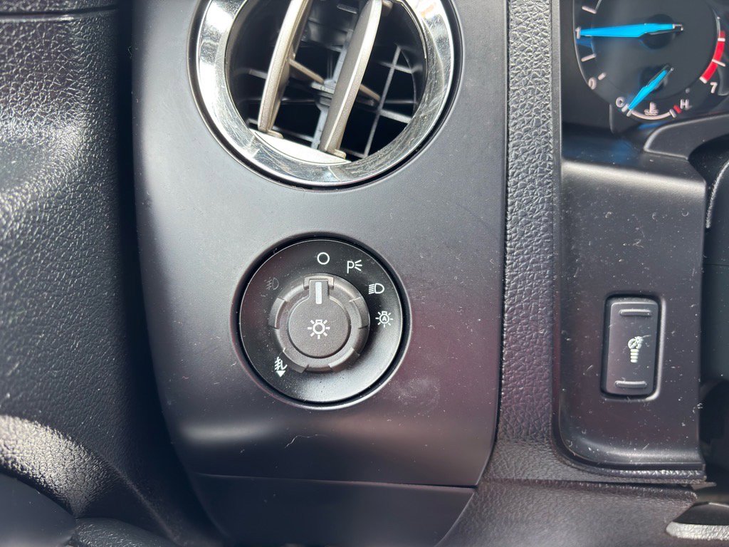 Used 2017 Ford Expedition XL w/ Equipment Group 101A AWD/4WD image 27