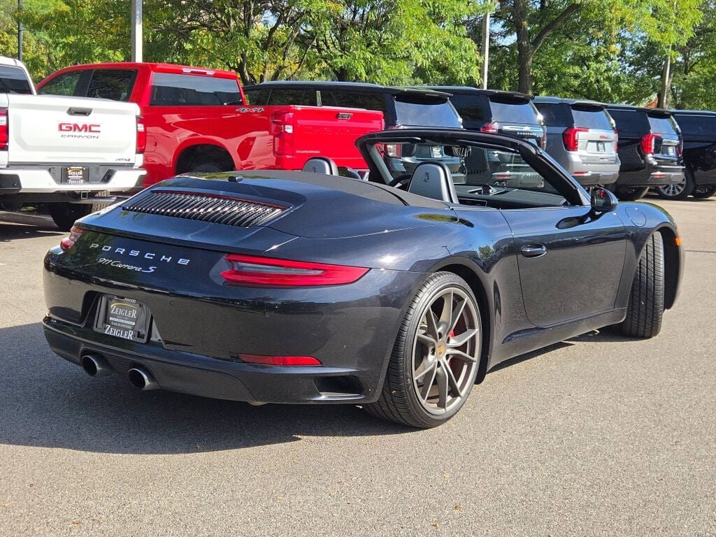 Used 2019 Porsche 911 Carrera S image 12