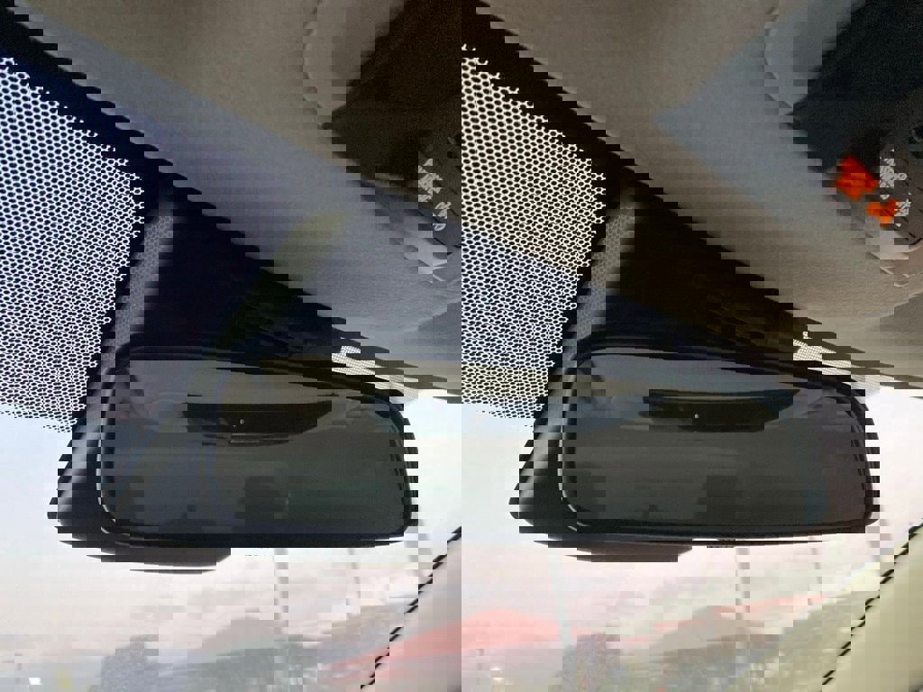 Used 2023 Toyota Corolla LE image 23