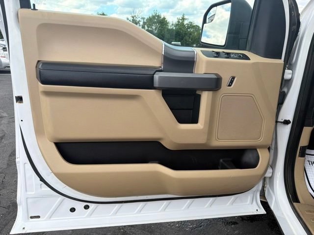 Used 2018 Ford F150 XLT w/ Equipment Group 301A Mid AWD/4WD image 9