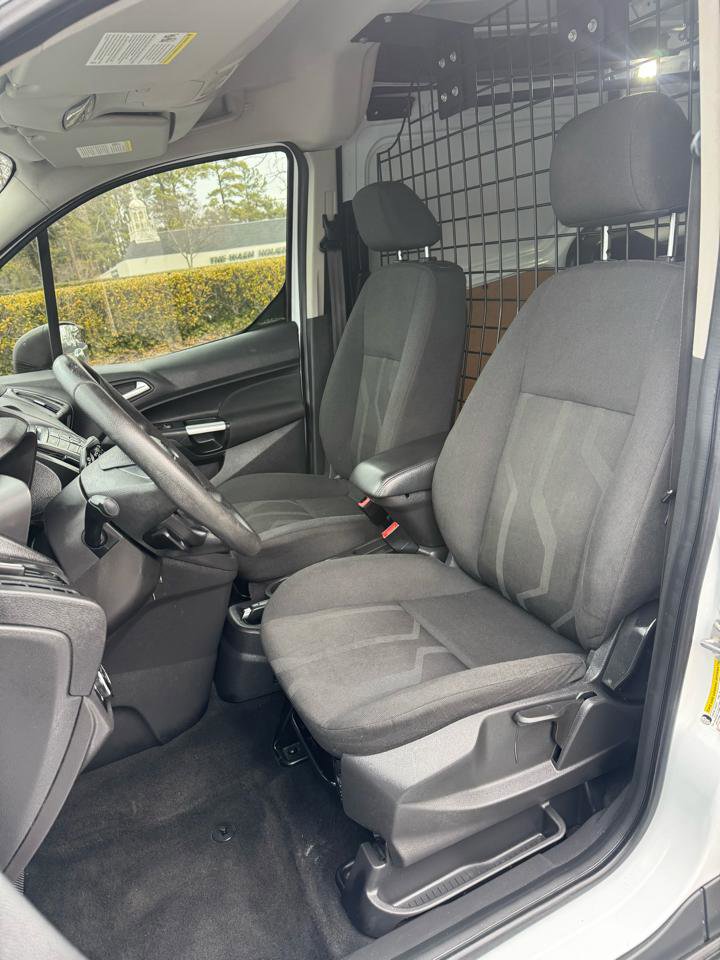 Used 2016 Ford Transit Connect XLT FWD image 10