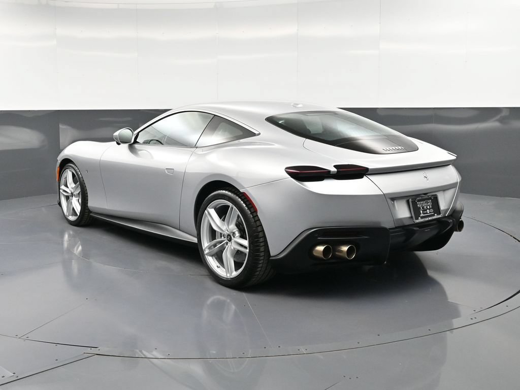 Used 2024 Ferrari Roma RWD image 3