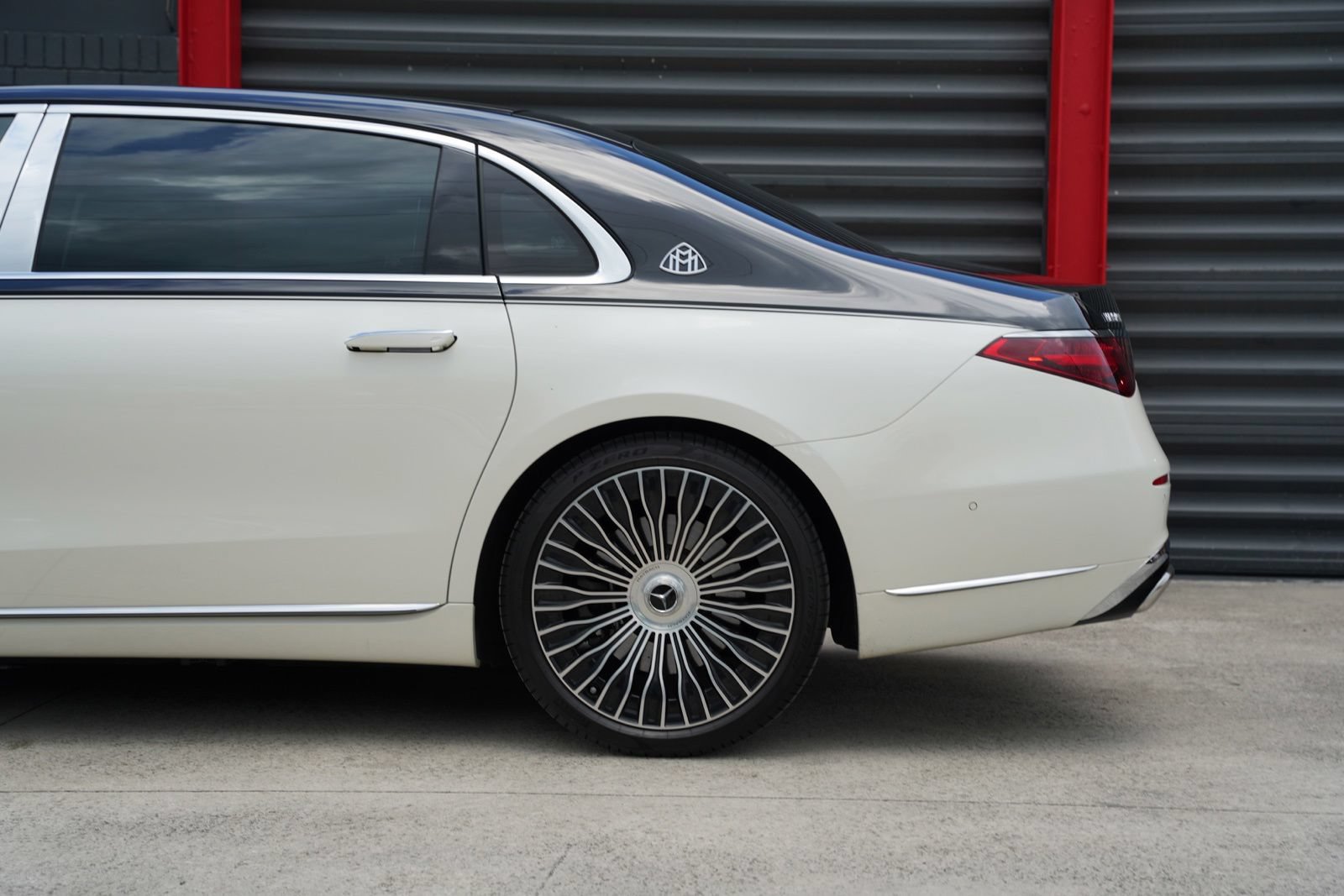 Used 2023 Mercedes-Benz Maybach S 580 4MATIC image 4