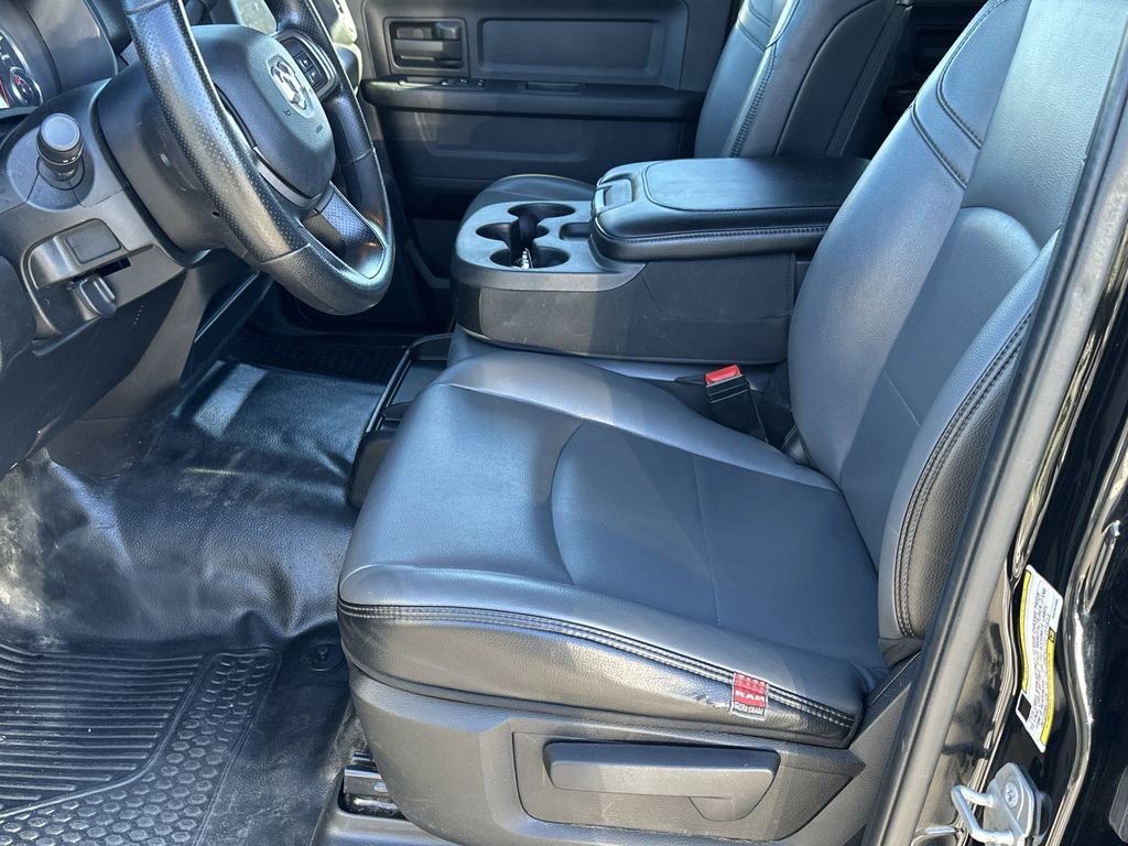 Used 2022 RAM 3500 Tradesman image 14