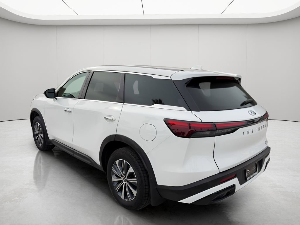 Used 2025 INFINITI QX60 Pure image 4