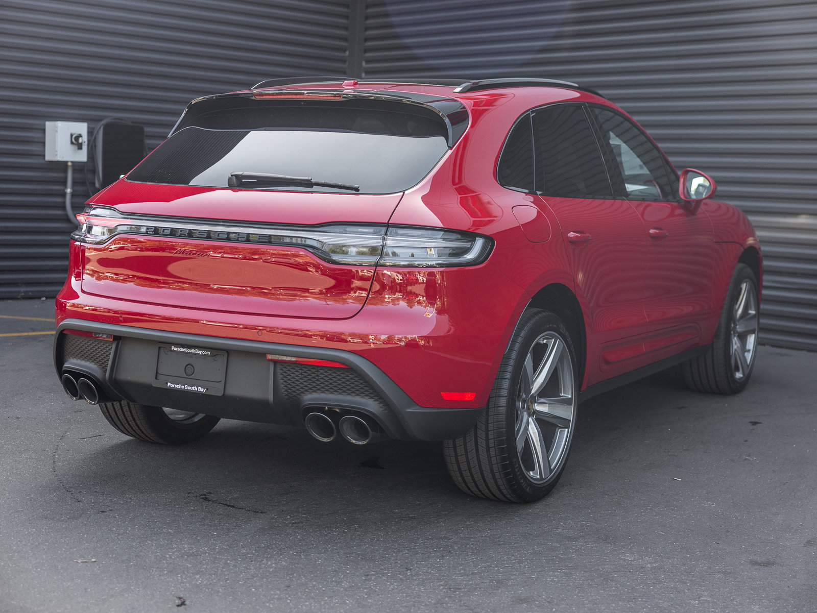 Certified 2026 Porsche Macan S AWD/4WD image 9