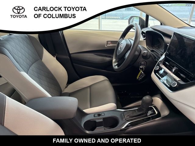 Used 2023 Toyota Corolla LE w/ Carpet Mat Package (TMS) image 20