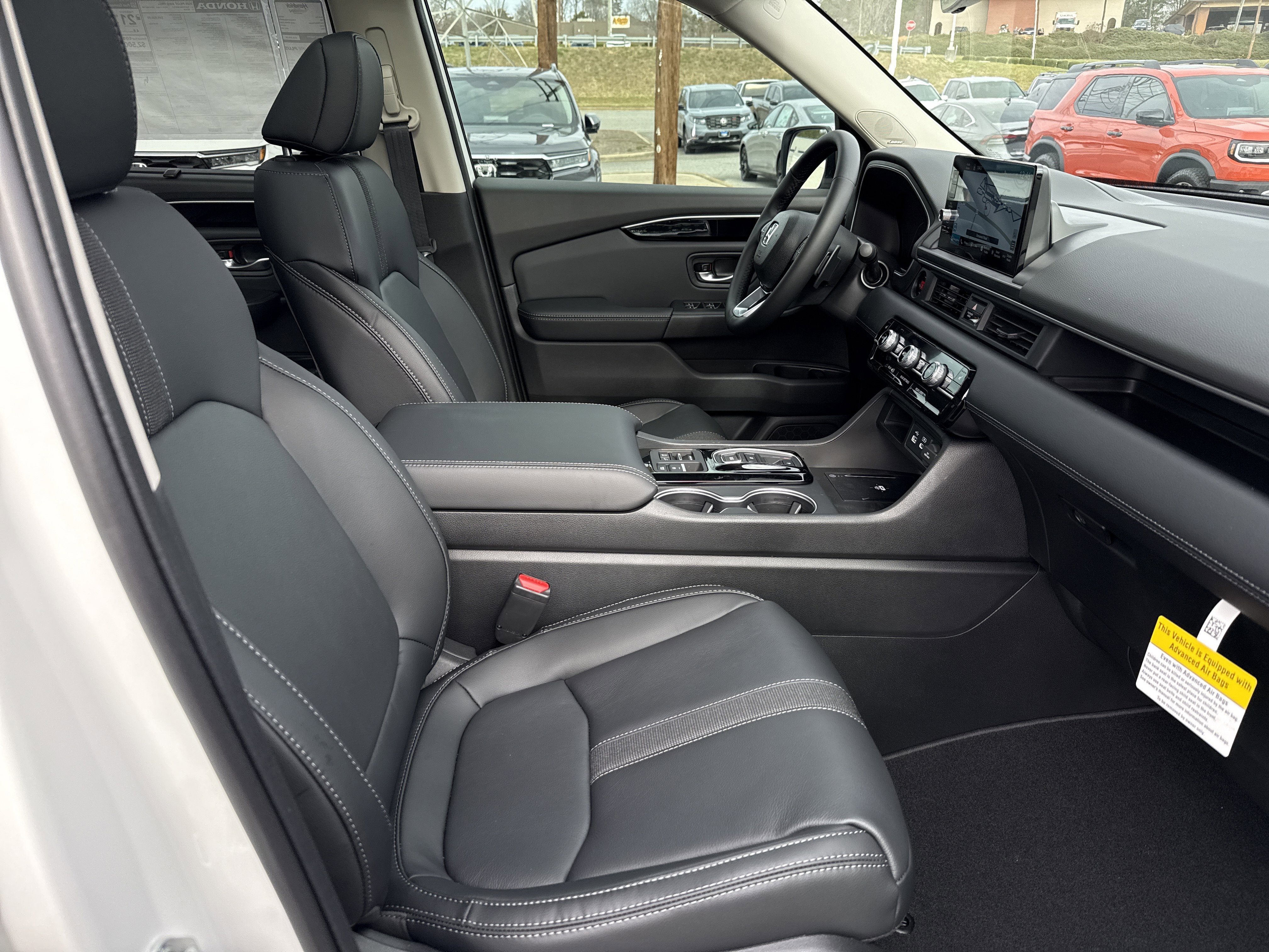 New 2025 Honda Pilot Touring image 32