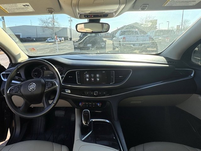 Used 2019 Buick Enclave Essence image 10