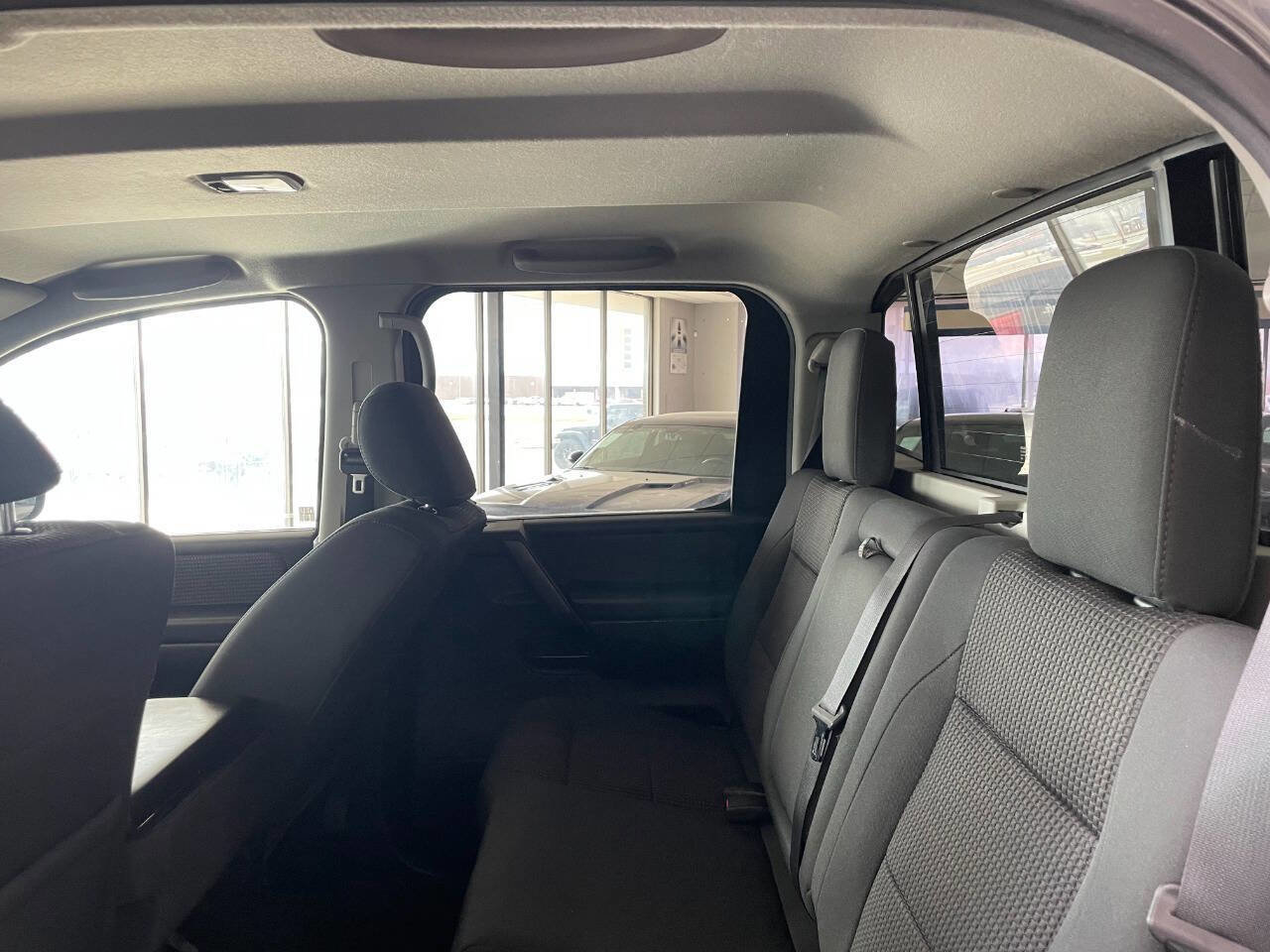 Used 2012 Nissan Titan SV image 19