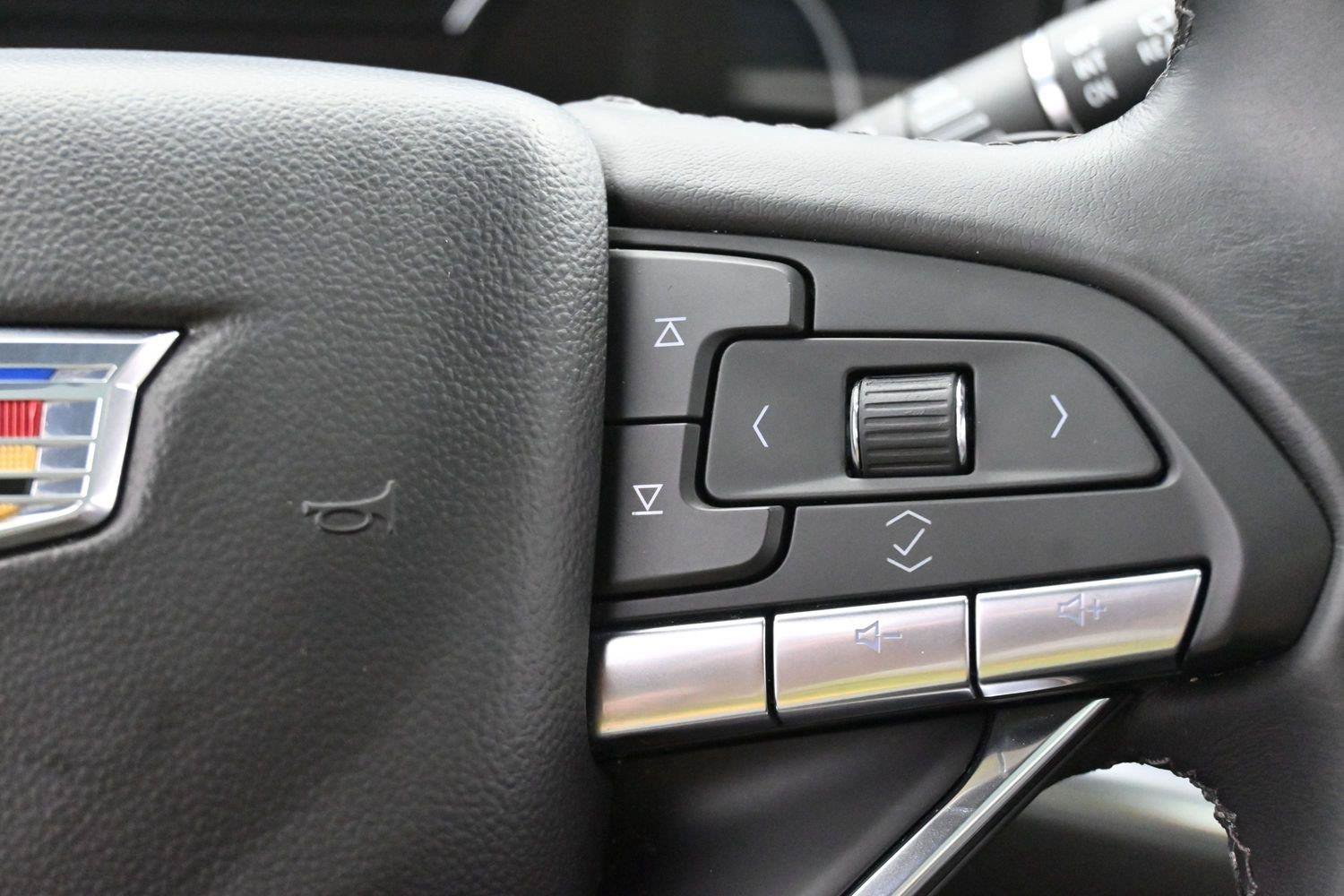 Used 2024 Cadillac XT6 Luxury FWD image 21