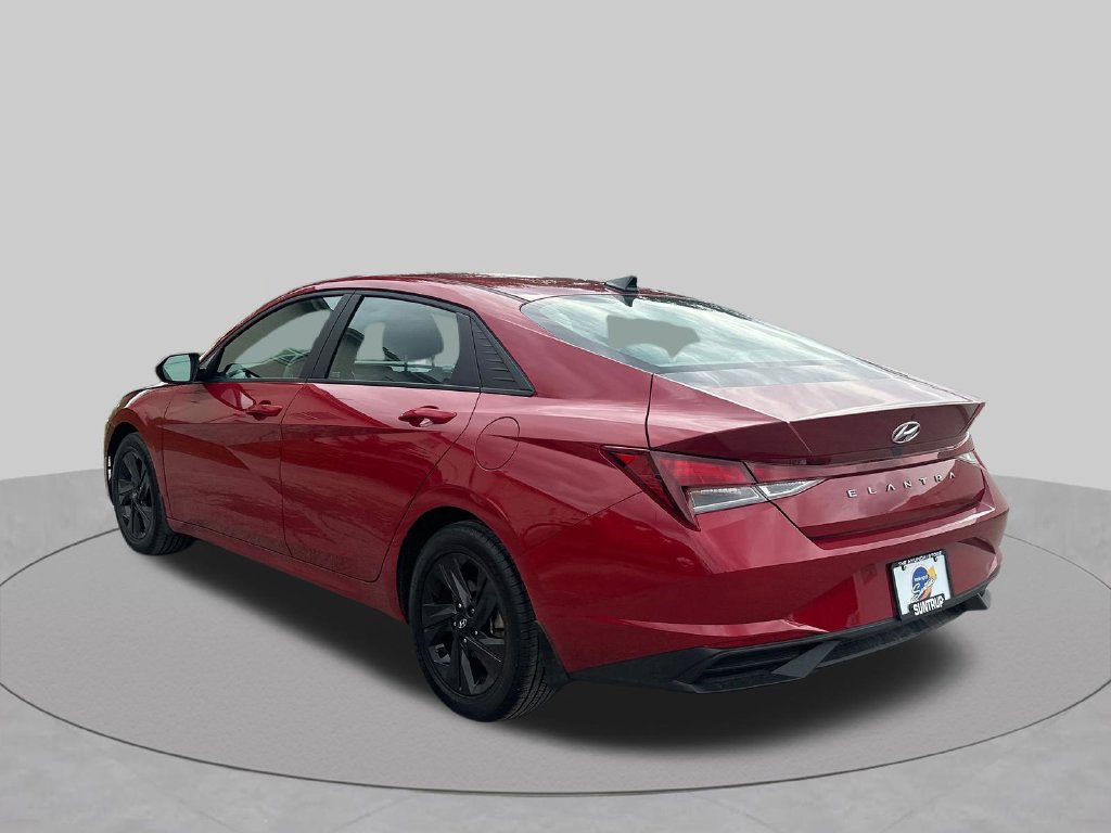 Used 2023 Hyundai Elantra SEL FWD image 32