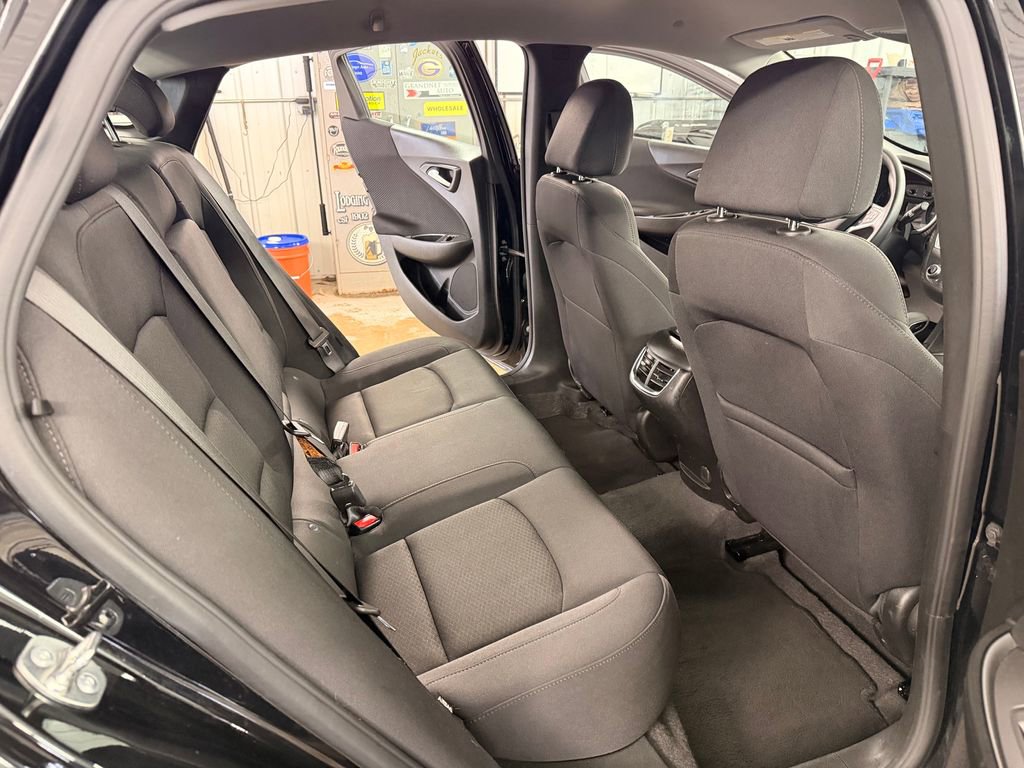 Used 2024 Chevrolet Malibu LT image 28