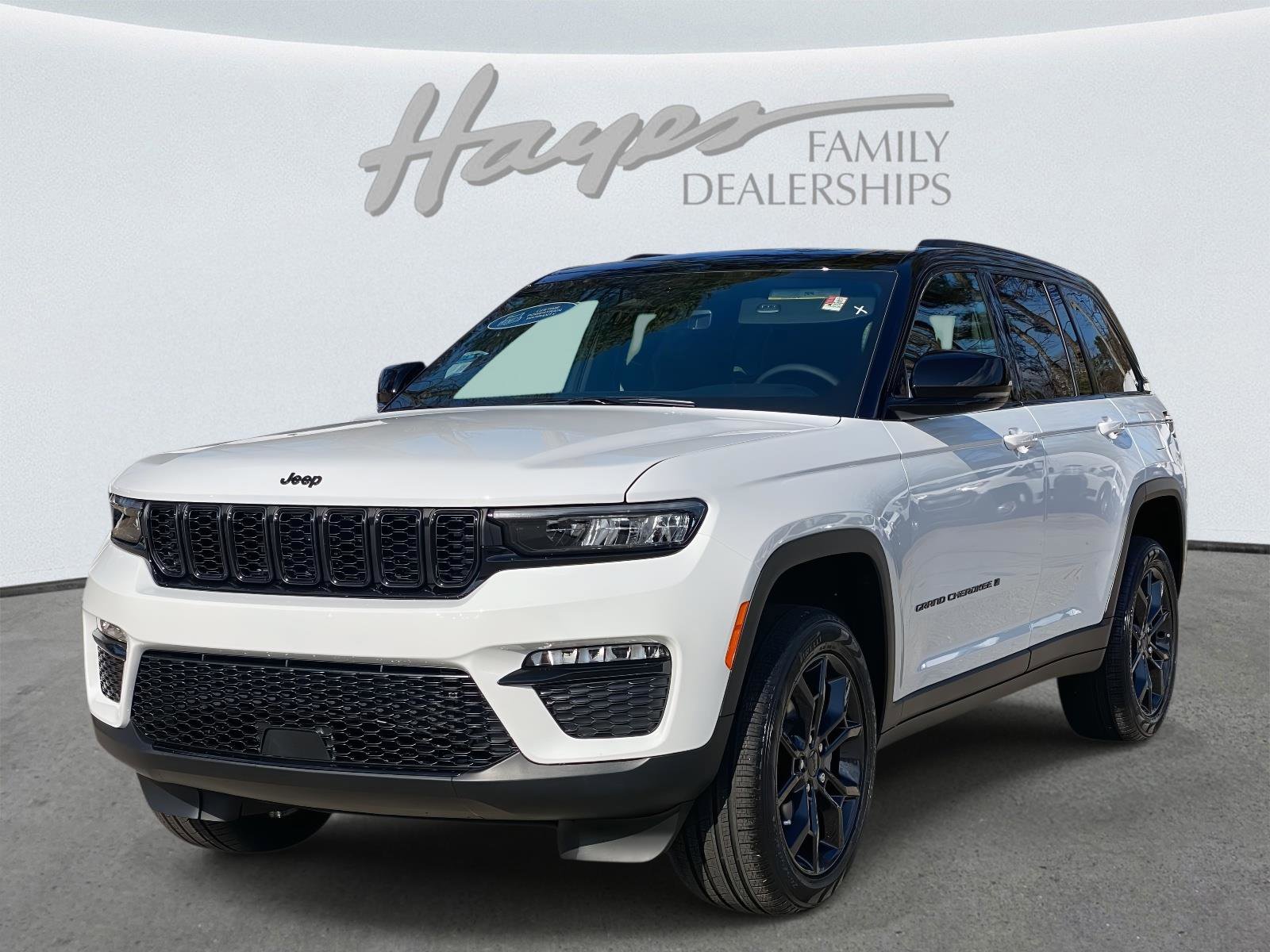 New 2025 Jeep Grand Cherokee Limited image 24
