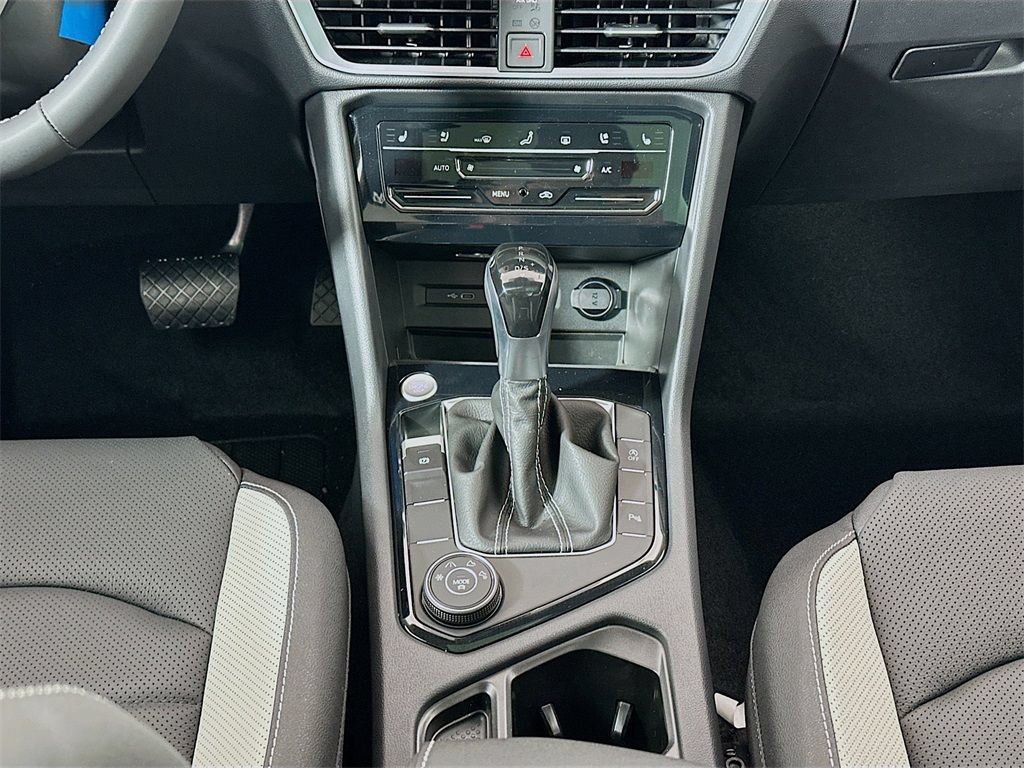New 2026 Volkswagen Taos SEL AWD/4WD image 20