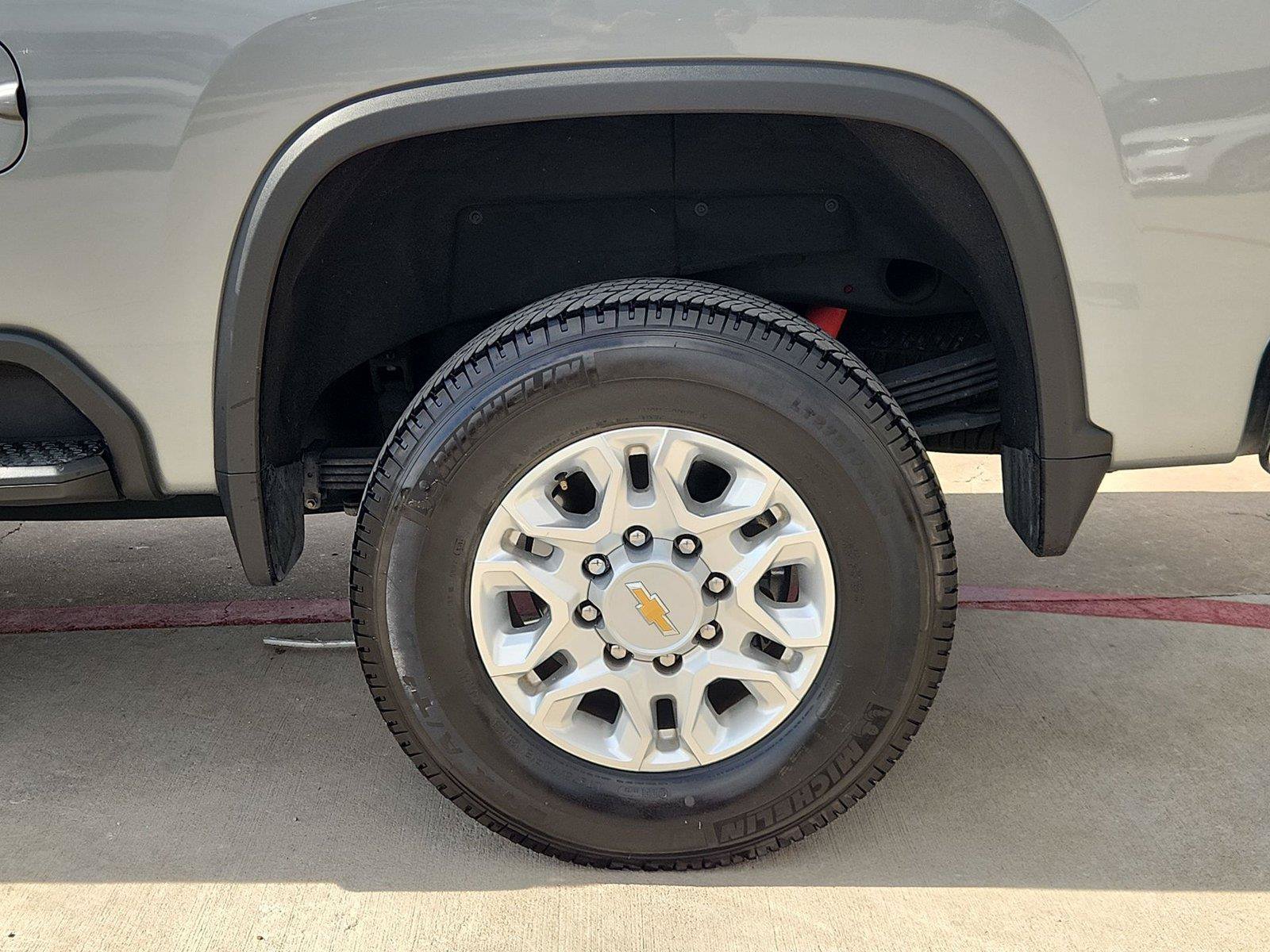 Certified 2024 Chevrolet Silverado 2500 LTZ w/ LTZ Premium Package AWD/4WD image 34