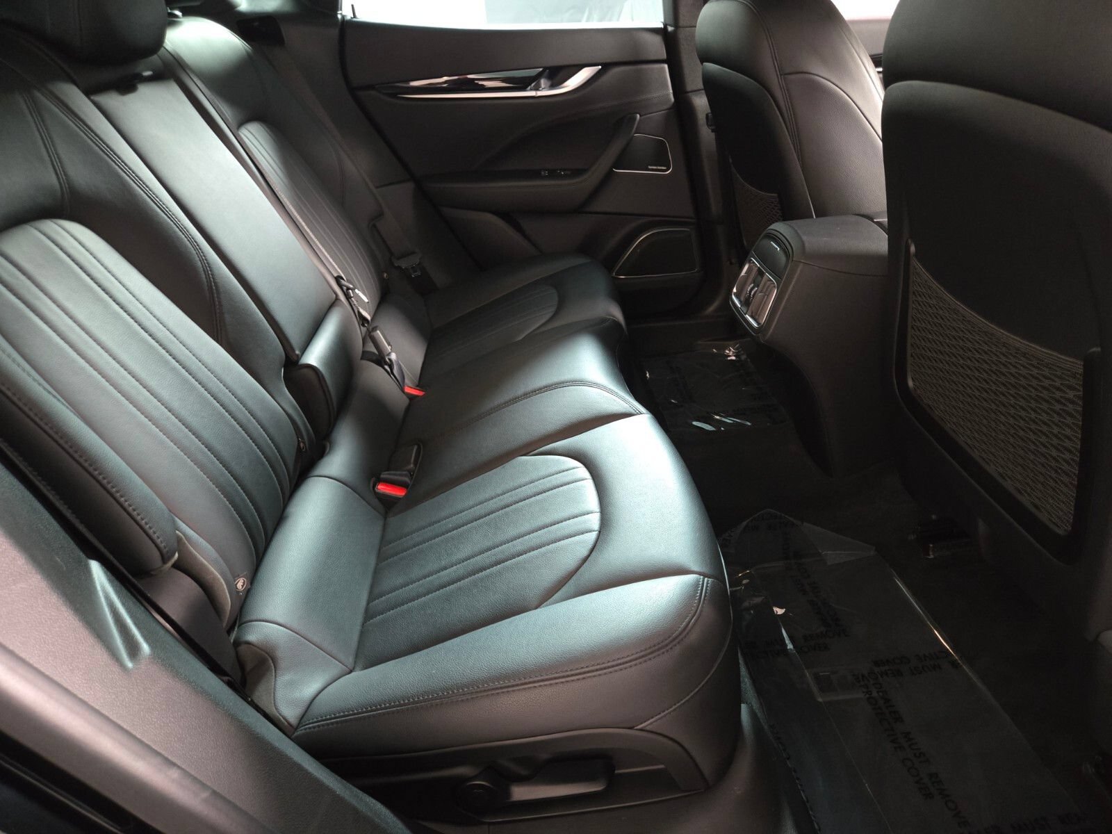 Used 2019 Maserati Levante AWD/4WD image 18