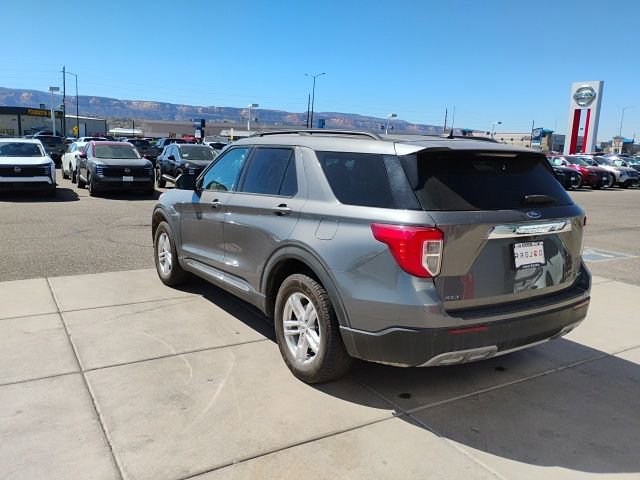 Used 2023 Ford Explorer XLT w/ Equipment Group 202A image 7