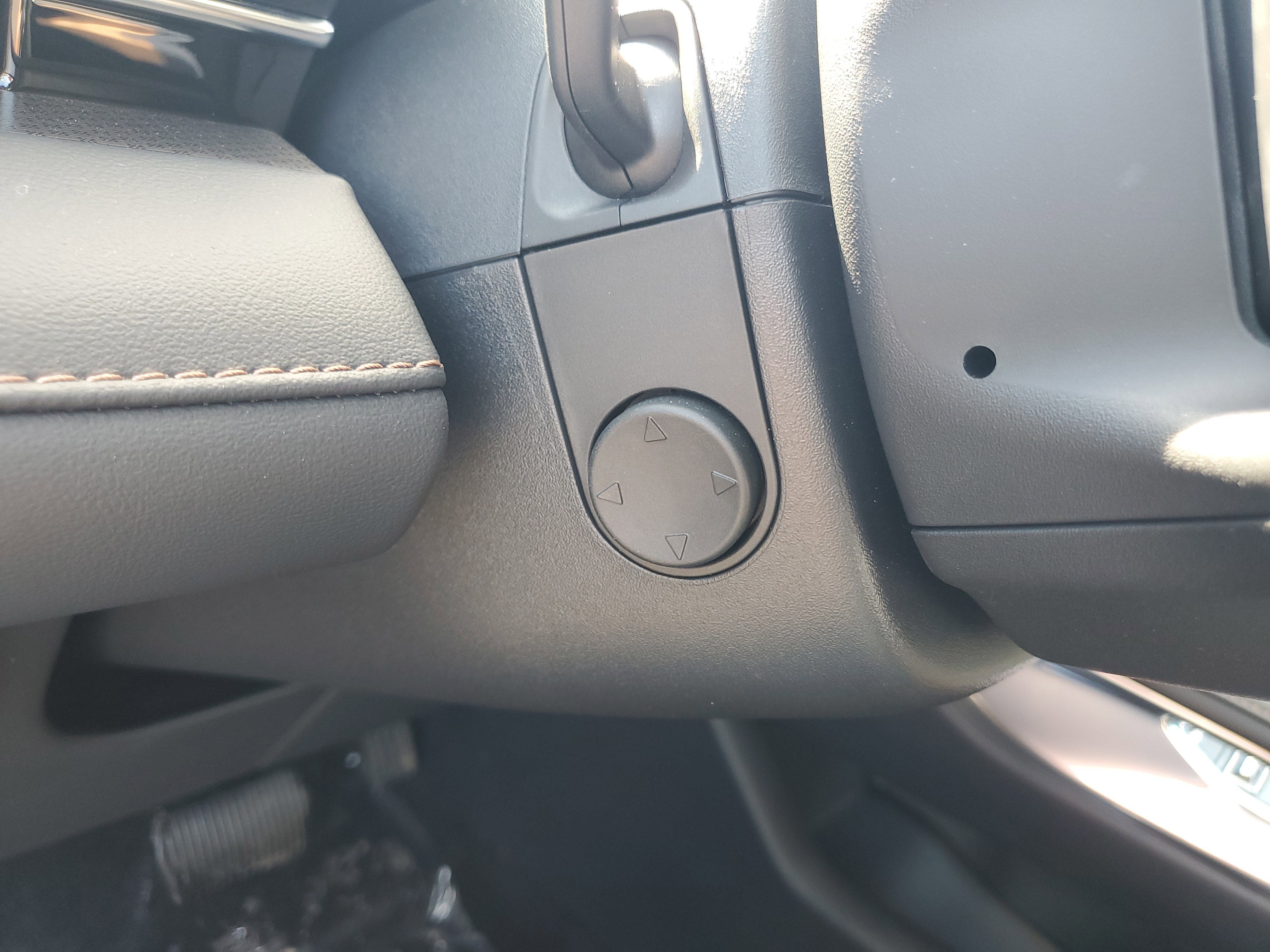 New 2026 Lincoln Nautilus Premier w/ Equipment Group 102A image 15