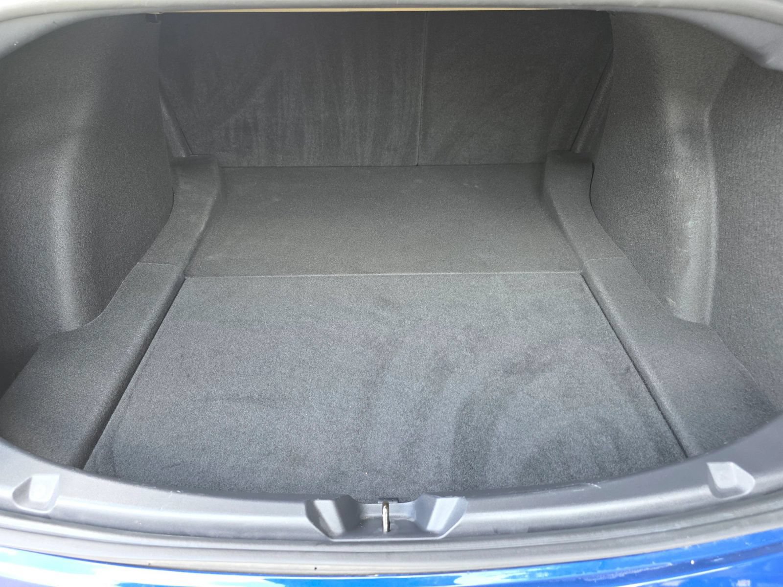 Used 2022 Tesla Model 3 Long Range AWD/4WD image 36